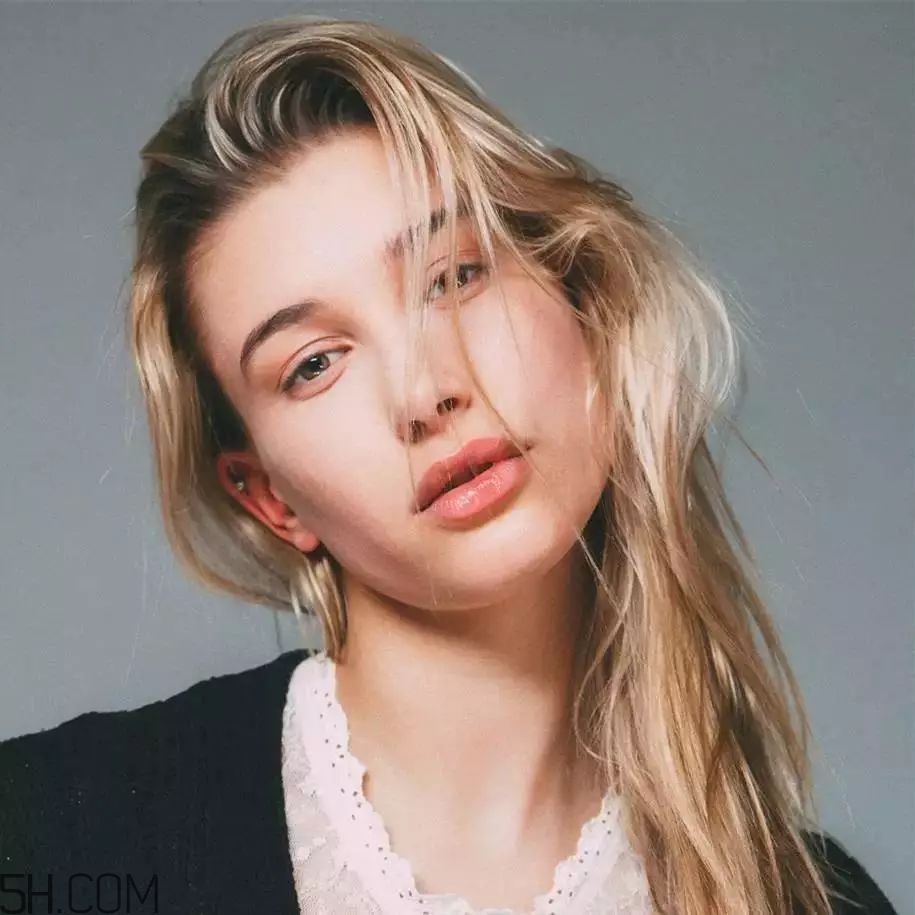 Ⱦʲô��ɫ�ÿ�������